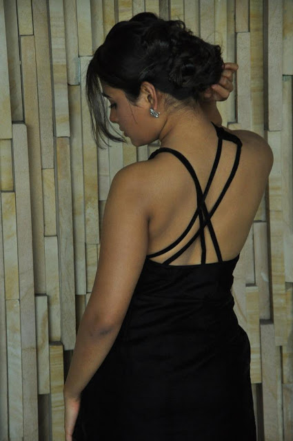 Beautiful Actress Shalini Pandey Latest Hot Photoshoot Pics 9
